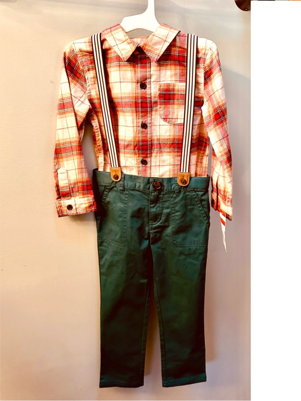 Cat & Jack 3 Pc Set, Green Pants, Suspender and Red and Cream Plaid Shirt 4T NWT